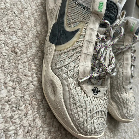 Nike Cosmic Unity DA6725-100 Men's Natural Gray Basketball Sneaker Shoes WH165 - Picture 14 of 14